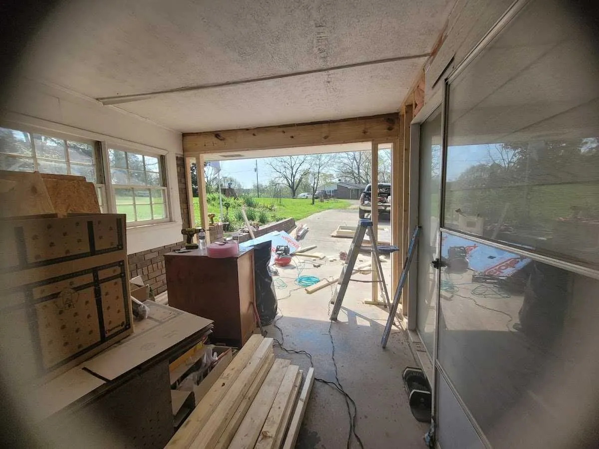 Air movers and dehumidifier for Drying & Dehumidification in Port Orchard